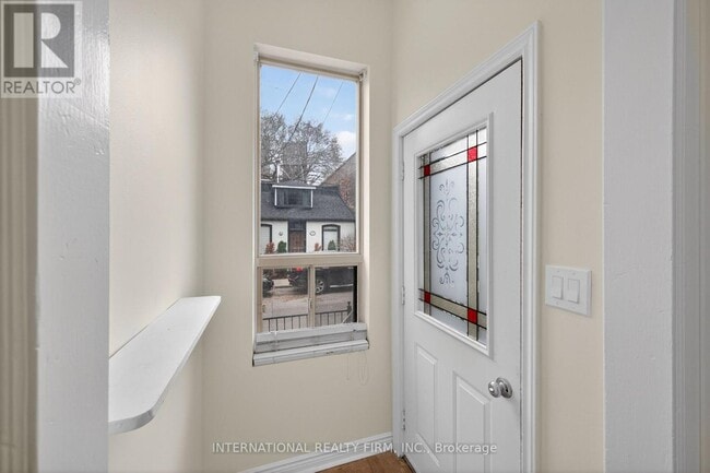 Building Photo - 269 Ontario St