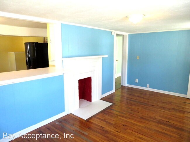 Building Photo - 3 br, 1 bath House - 409 Watertower Road