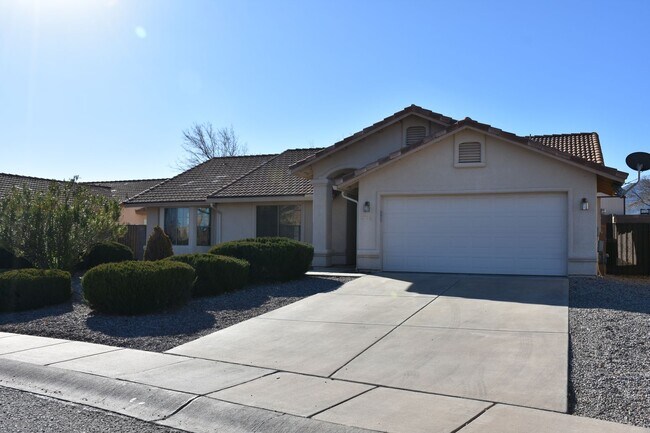 Foto del edificio - Fabulous Home Close to everything you'll Need in Sierra Vista, Az