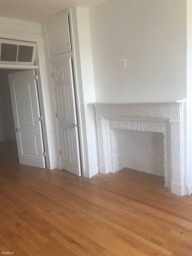 Foto principal - 905 Grand St