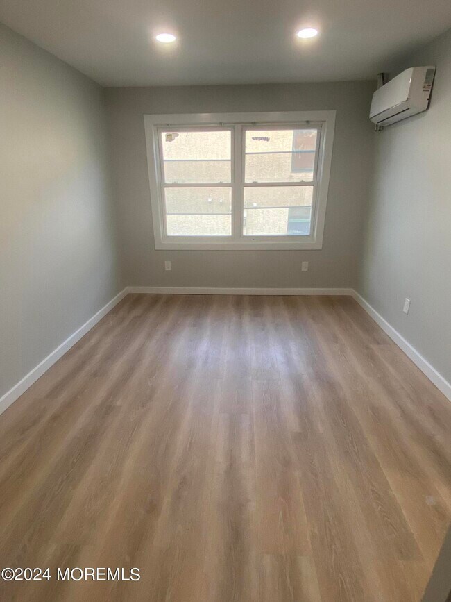 Foto del edificio - 407 8th Ave