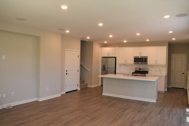 Foto del edificio - 16755 Coyote Bush Dr