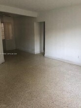 Building Photo - 127 Phoenetia Ave