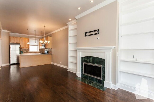 Foto del edificio - 2 bedroom in Chicago IL 60613