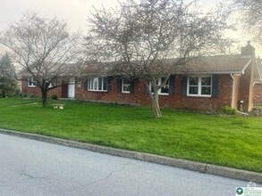 Building Photo - 3646 Terrace Dr