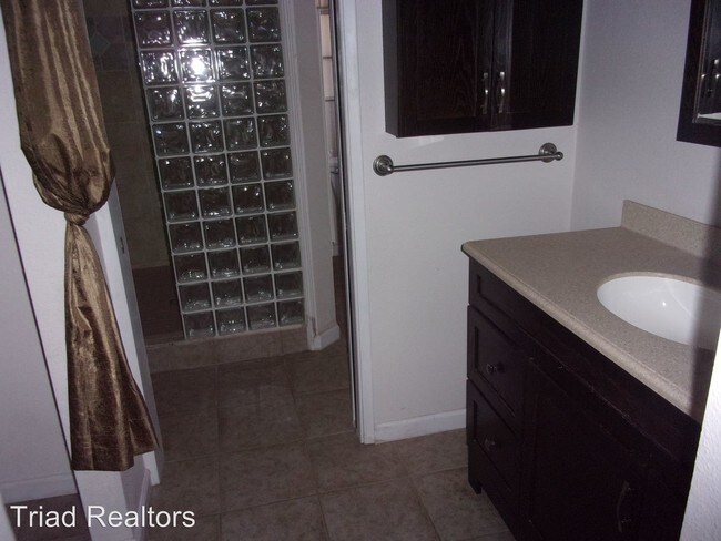 Foto del edificio - 72607 Granite Ave