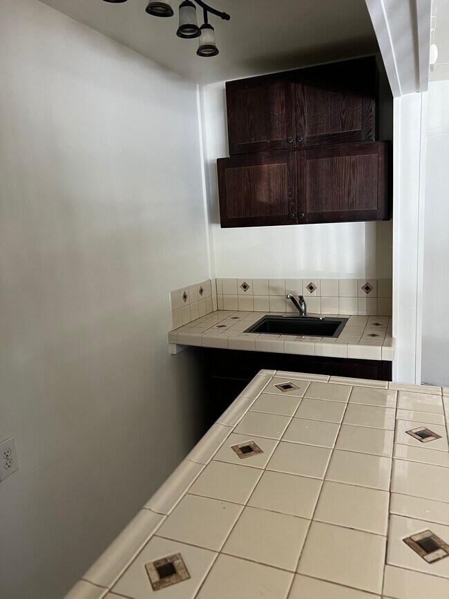 Foto del edificio - 5822 Willis Ave