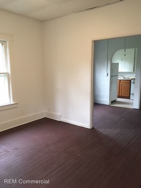 Foto del edificio - 426 Vine Ave NE