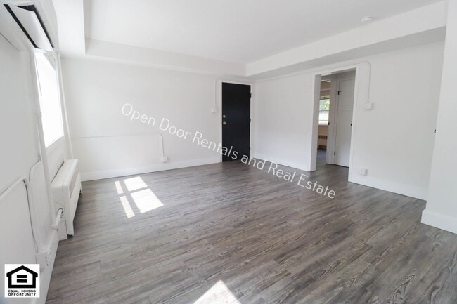 Building Photo - 1823 Griswold Dr