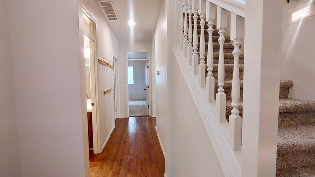 Foto del edificio - 28558 SW Wagner St