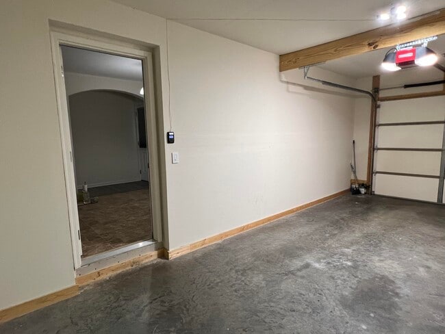 Building Photo - 6045 Boulder View