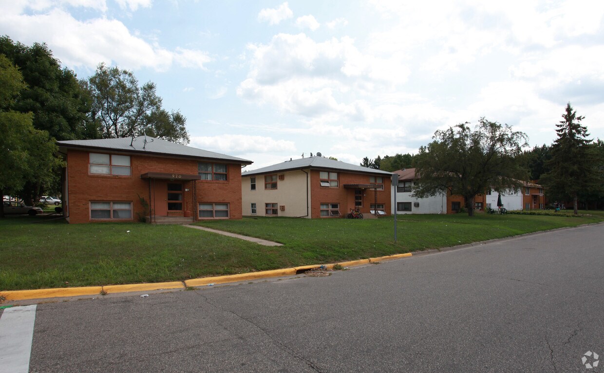 Primary Photo - 4341-4357 NE Tyler Pl