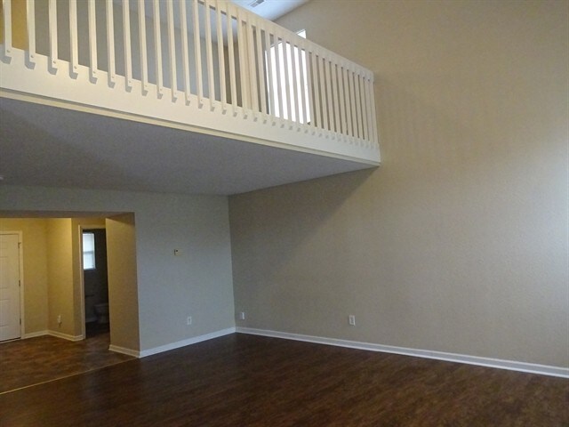 Building Photo - 4663 Walker Street