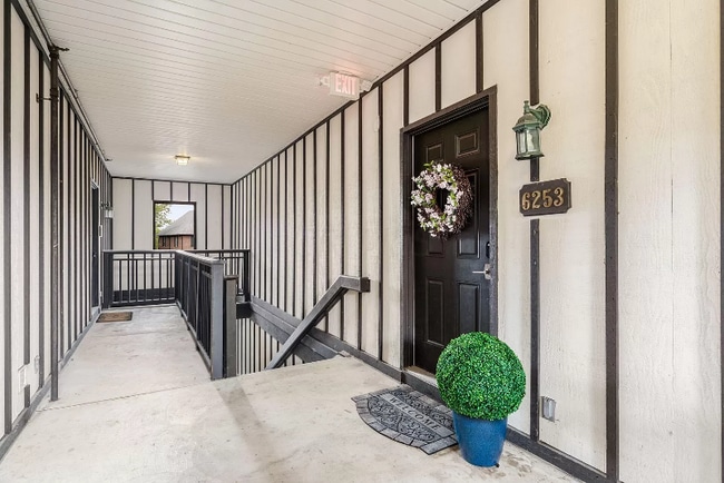 Building Photo - 6253 Craughwell Ln