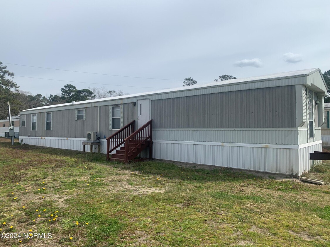 Foto principal - 1333 Blue Creek Rd