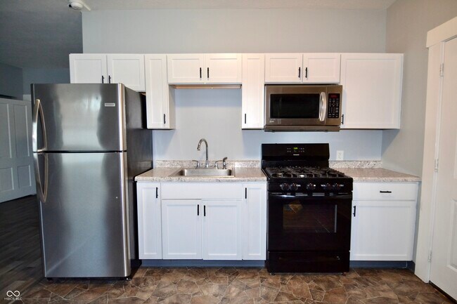 Foto del edificio - 602 S Miller St