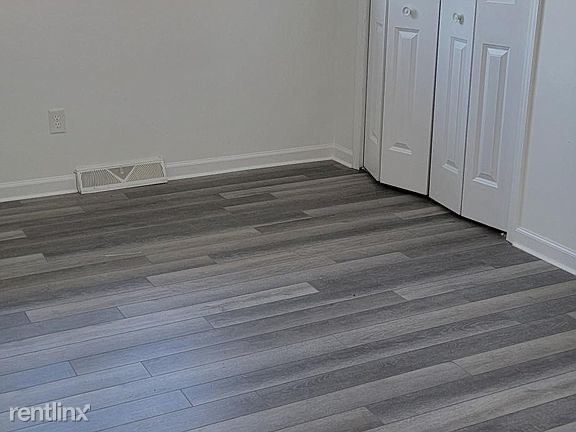 Foto del edificio - 3 br, 1 bath House - 175 W Factory Rd