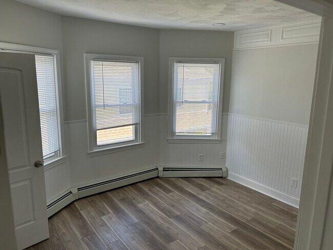 Foto del edificio - 320/322 Eaton St