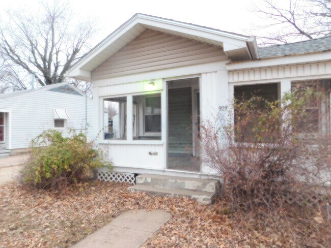 Foto del edificio - Cute 2 bedroom/1 bath home in El Dorado!
