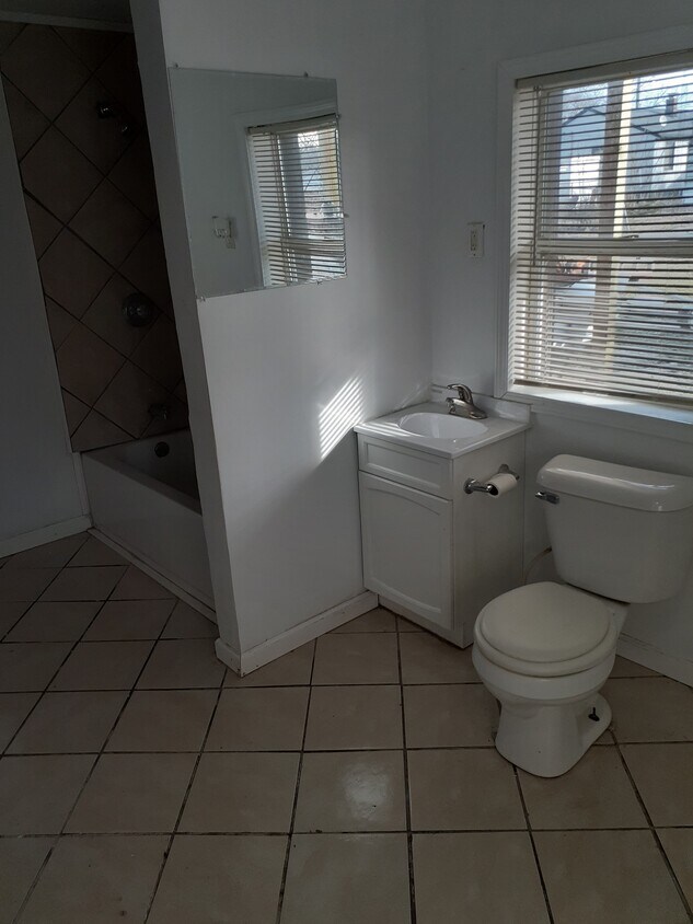 Foto principal - 2313 Georgia St