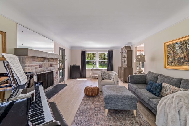 Building Photo - 3089 Overdale Dr