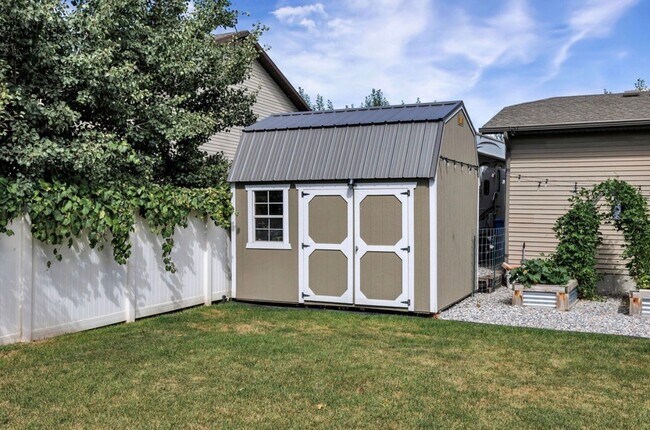Building Photo - 3205 S 1500 W