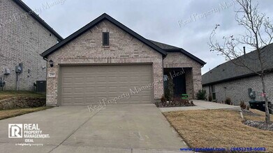 Building Photo - 2505 McNally Dr