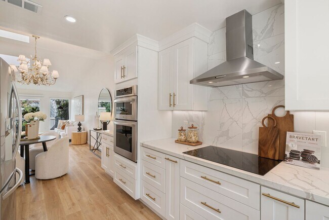 Foto del edificio - Luxurious Remodeled 2 Bedroom 2 Bath Home in Desirable Almaden Community!