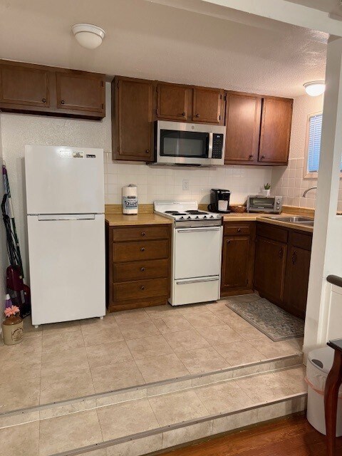 Foto del edificio - 2605 Avenue O 1/2