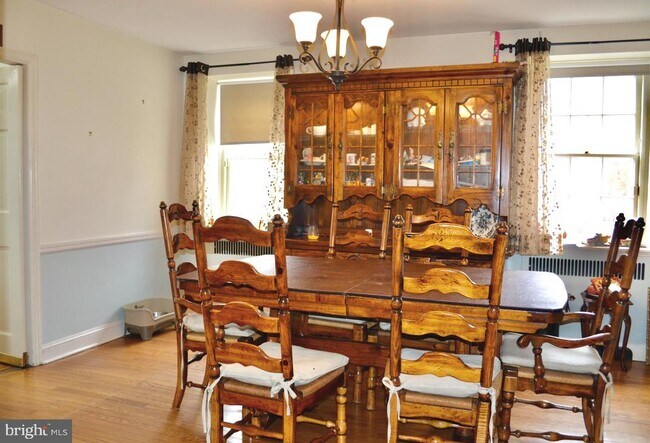 Foto del edificio - 108 Rolling Rd