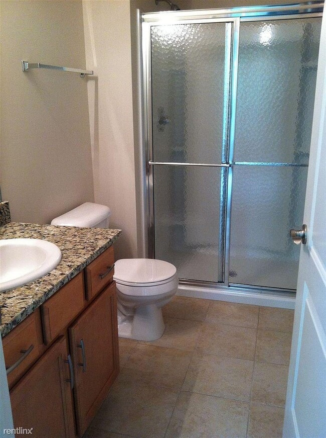 Building Photo - 3932 Cloverlane Dr