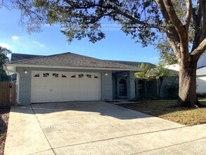 Building Photo - 2716 Briarpatch Dr