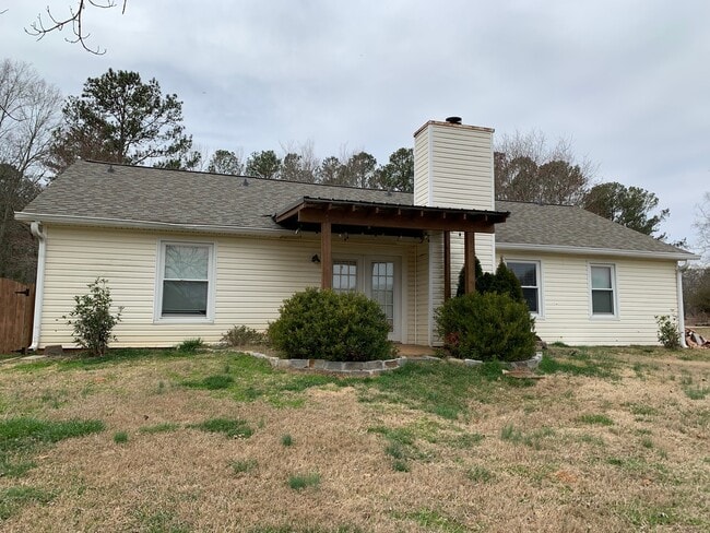 Building Photo - 145 Ridge Rd