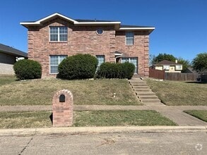 Building Photo - 713 Eldorado Dr