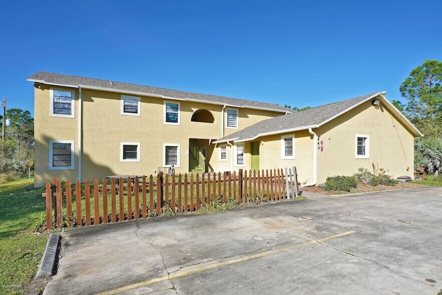 440 Mercury Ave SE, Palm Bay, FL 32909 Condo for Rent in Palm Bay, FL