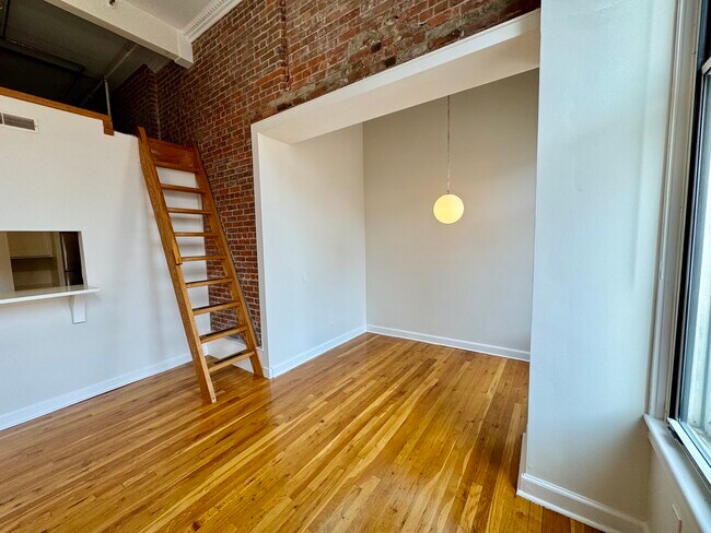 Foto del edificio - 134 Washington St