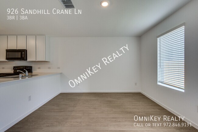 Building Photo - 926 Sandhill Crane Ln