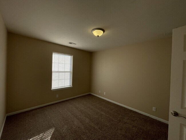 Foto del edificio - 1518 W. Maplewood