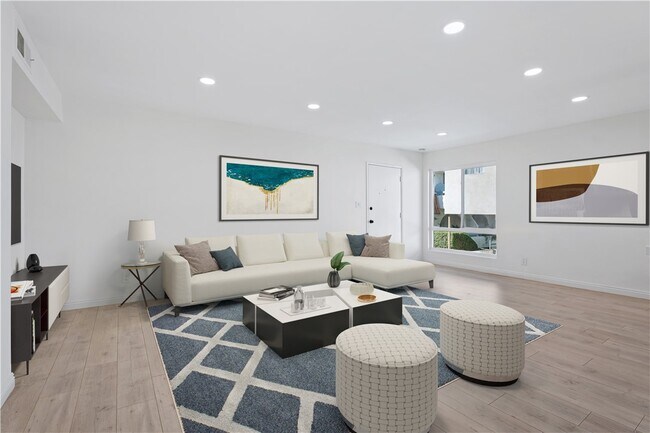 Foto del edificio - 5330 Zelzah Ave