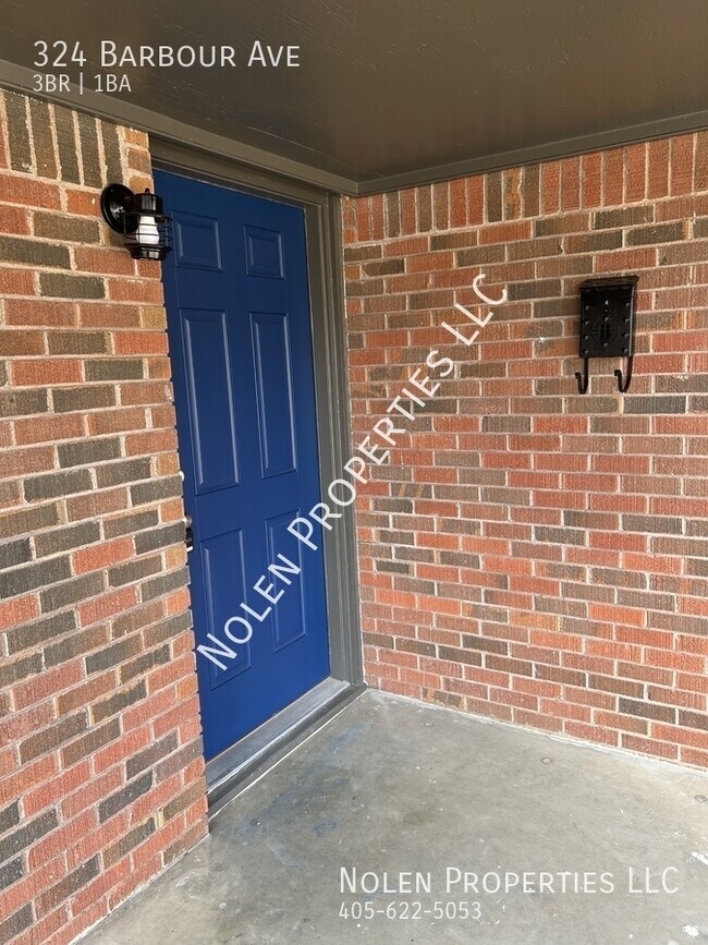 Foto del edificio - 324 Barbour Ave