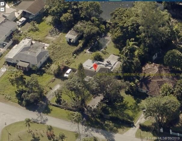 Building Photo - 286 N Biscayne River Dr