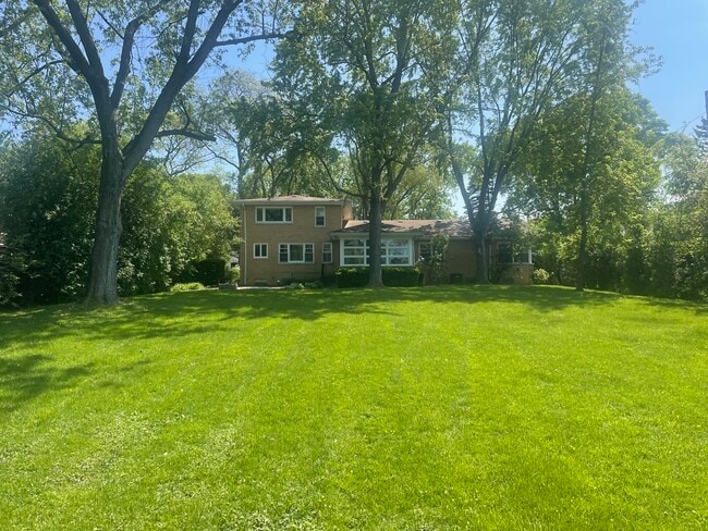 Building Photo - 1544 Longvalley Rd