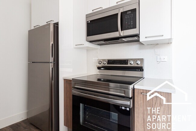 Foto del edificio - 941 W Carmen Ave