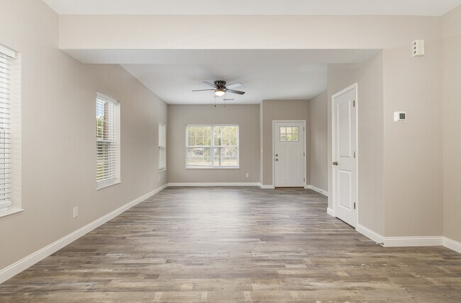 Photo - 2013 Terrace Ct Townhome