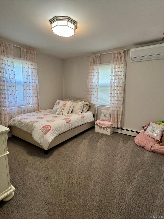 Foto del edificio - 711 Pelhamdale Ave