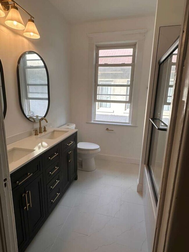 Foto del edificio - Great Home For RWJMS/Rutgers Students * Walk to New Brunswick/Highland Park Nightlife * All Utili...