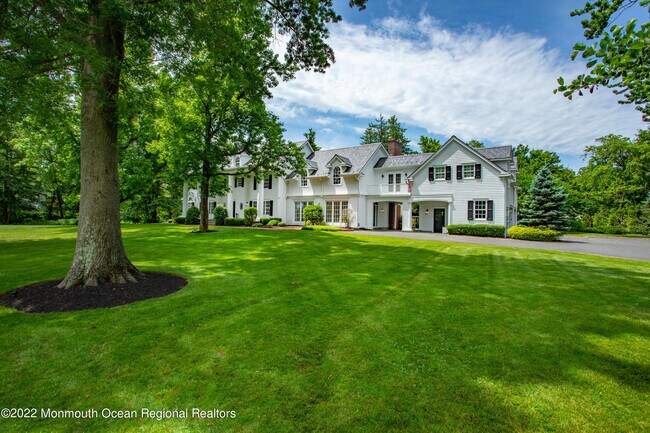 Building Photo - 4 Broadmoor Dr