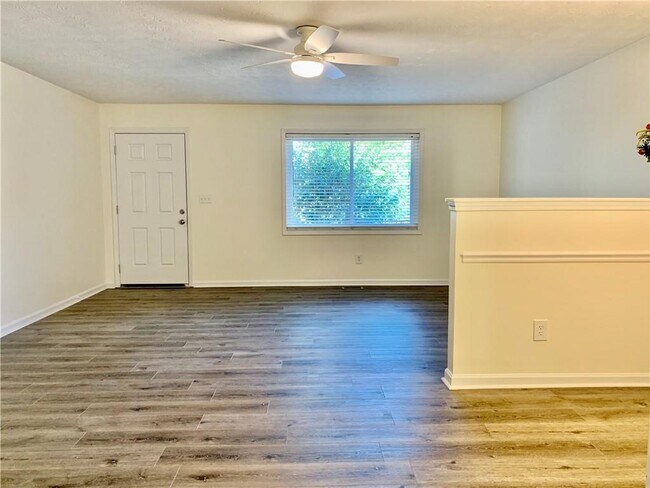 Foto del edificio - 322 Powder Springs St