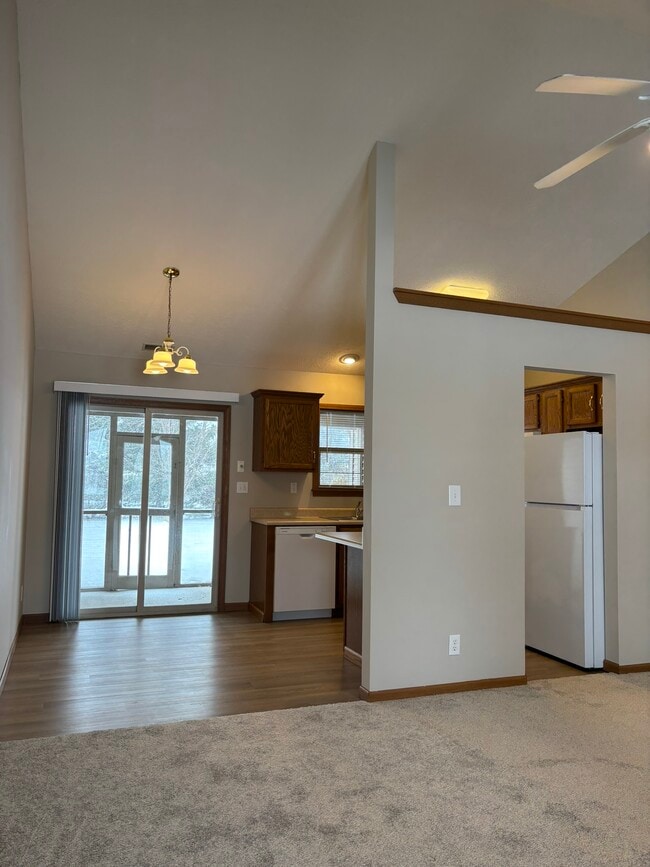 Dining Room - 2101 Fincastle Way