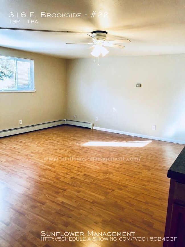 Building Photo - $760- 1 Bed 1 Bath Available NOW!
